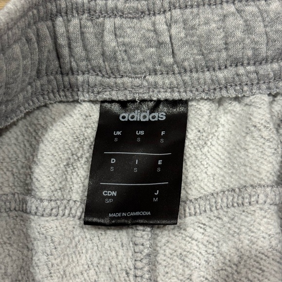 Adidas Grey Sweatpants Size Small - Picture 2 of 3